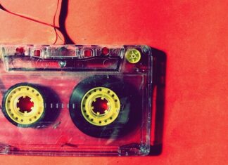 Czy pracodawca może nagrywać pracownika telefonem? Czy pracodawca może nagrywać pracownika telefonem?